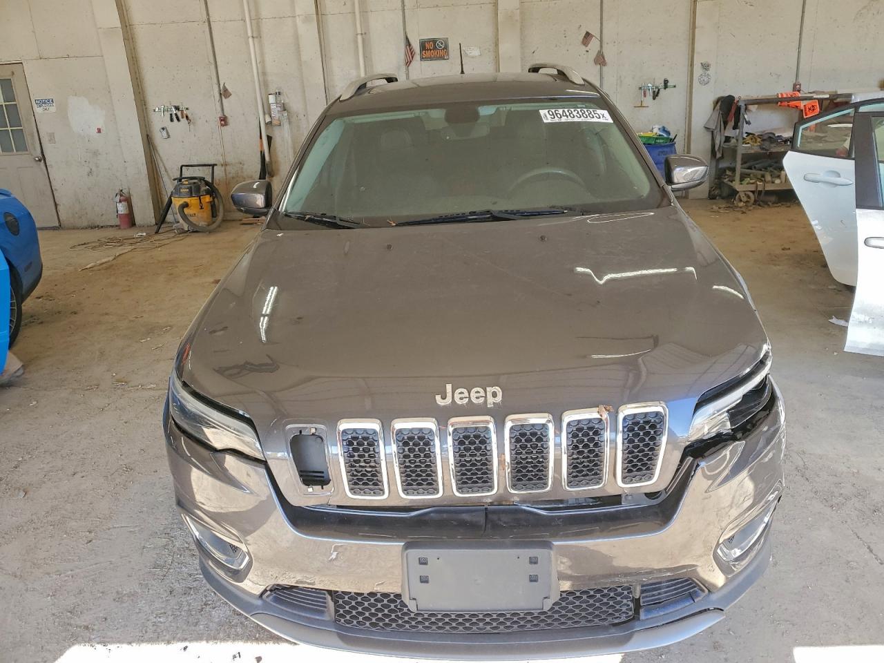 2019 JEEP CHEROKEE LIMITED photo 5