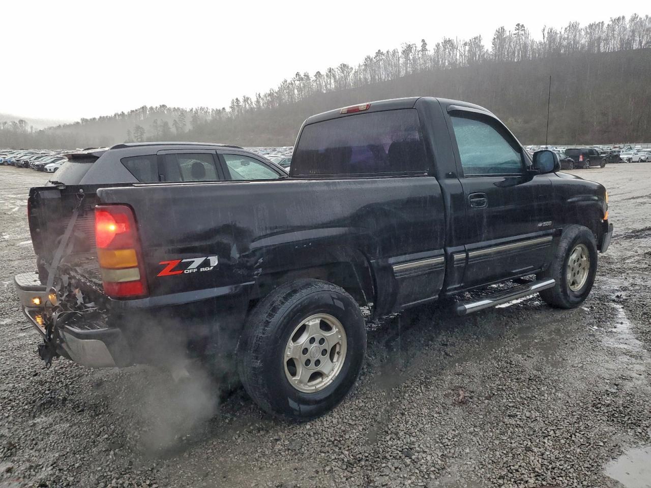2002 CHEVROLET SILVERADO K1500 photo 3