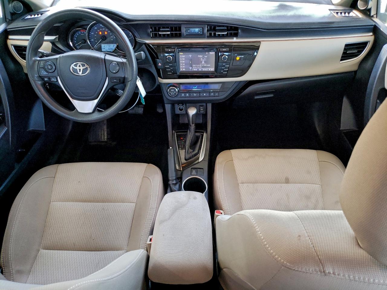 2016 TOYOTA COROLLA L photo 8