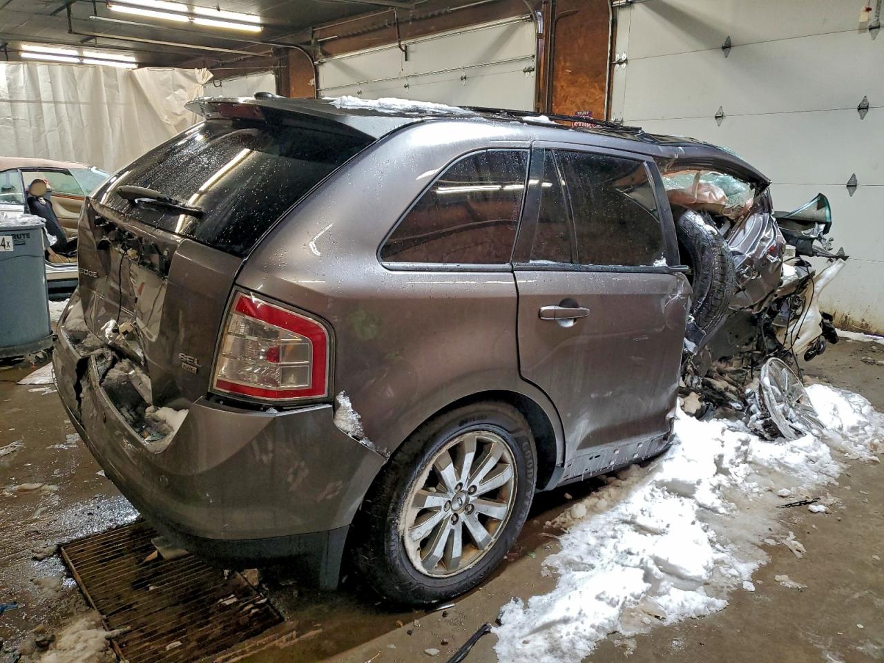 2010 FORD EDGE SEL photo 3