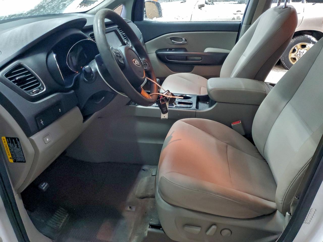 2020 KIA SEDONA LX photo 7