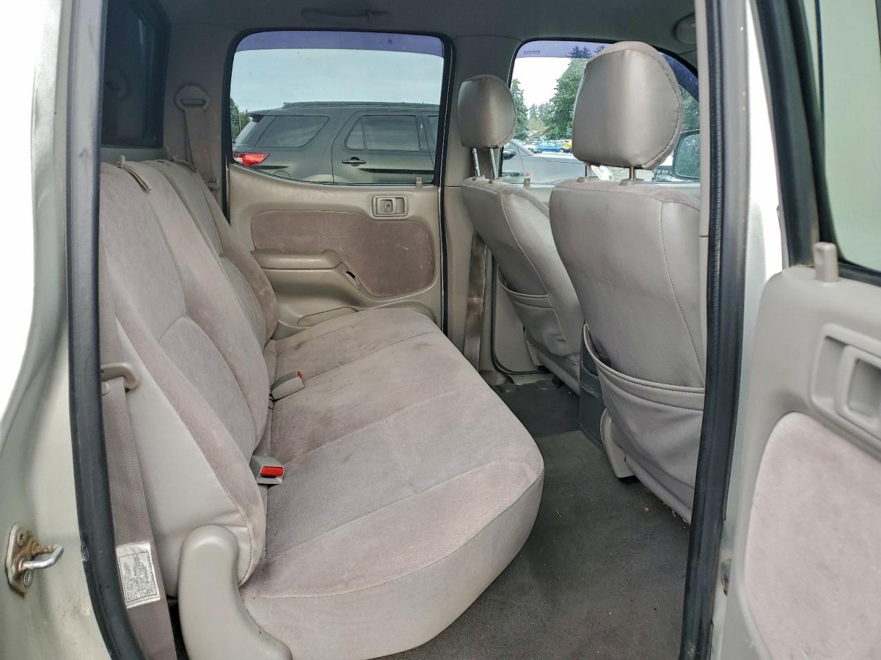 2001 TOYOTA TACOMA DOUBLE CAB photo 10