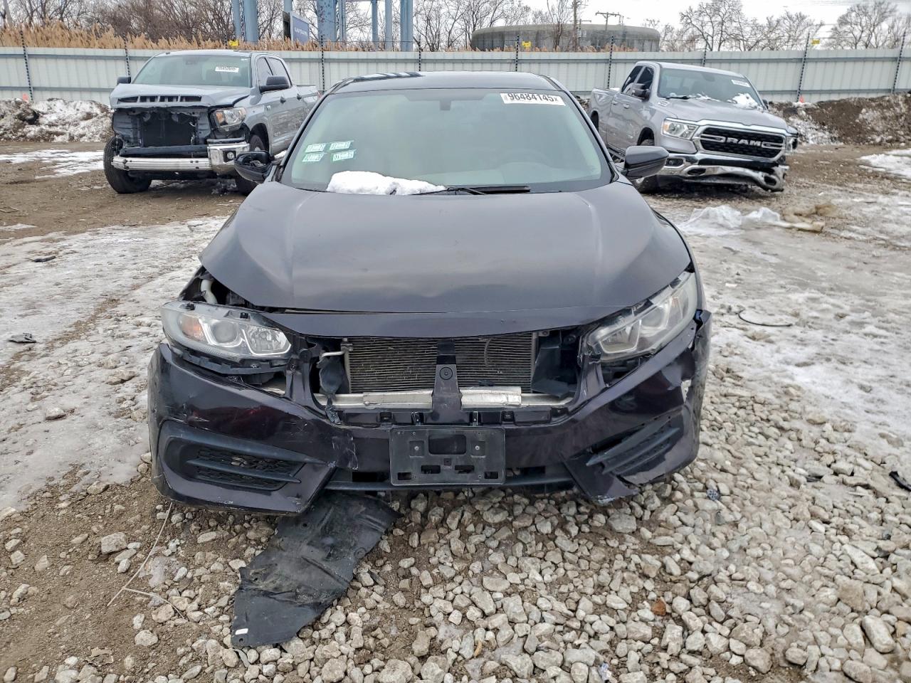 2017 HONDA CIVIC LX photo 5