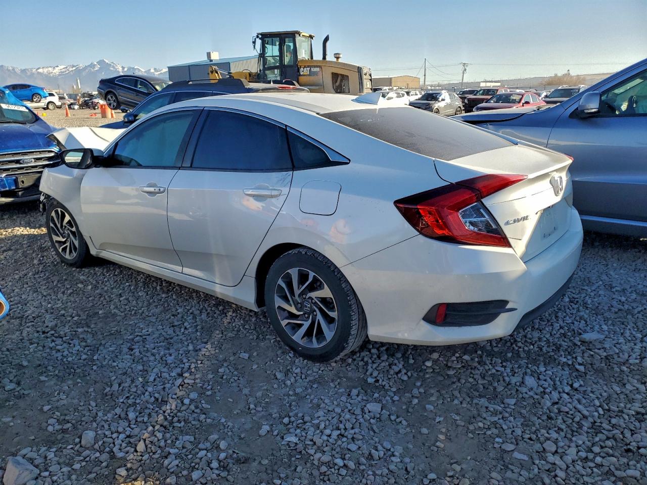 2017 HONDA CIVIC EX photo 2