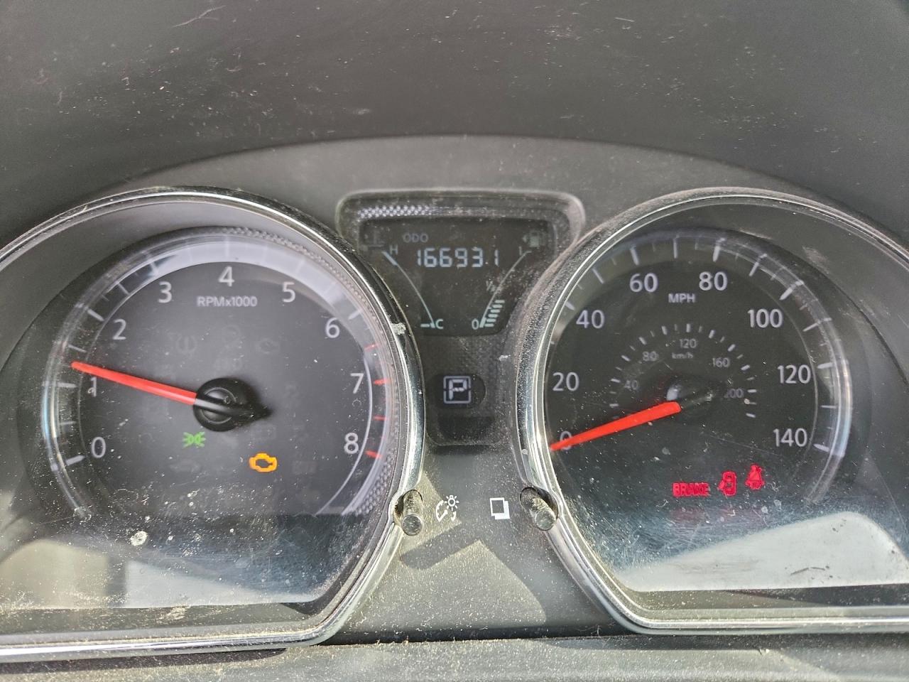 2018 NISSAN VERSA S photo 9