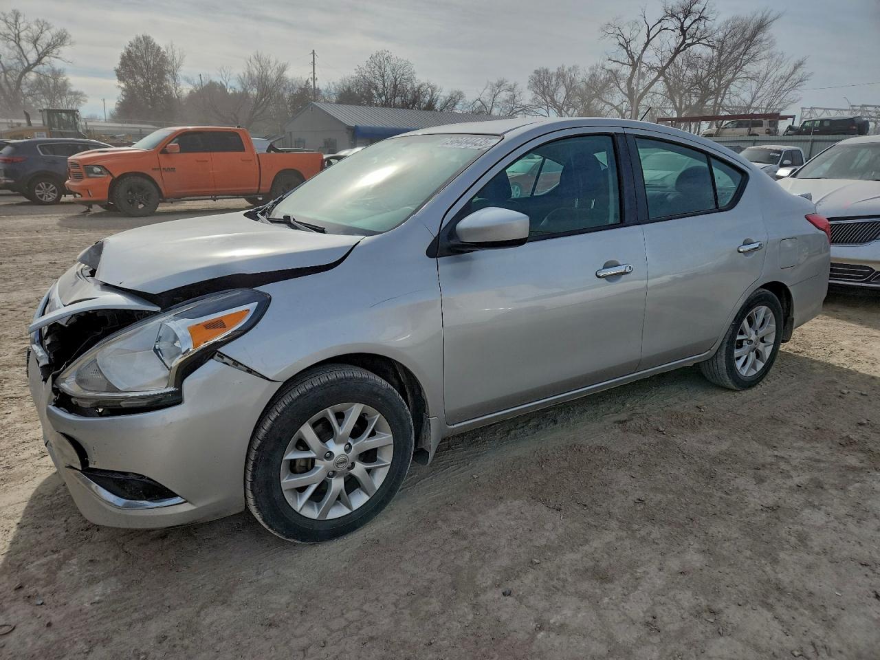2018 NISSAN VERSA