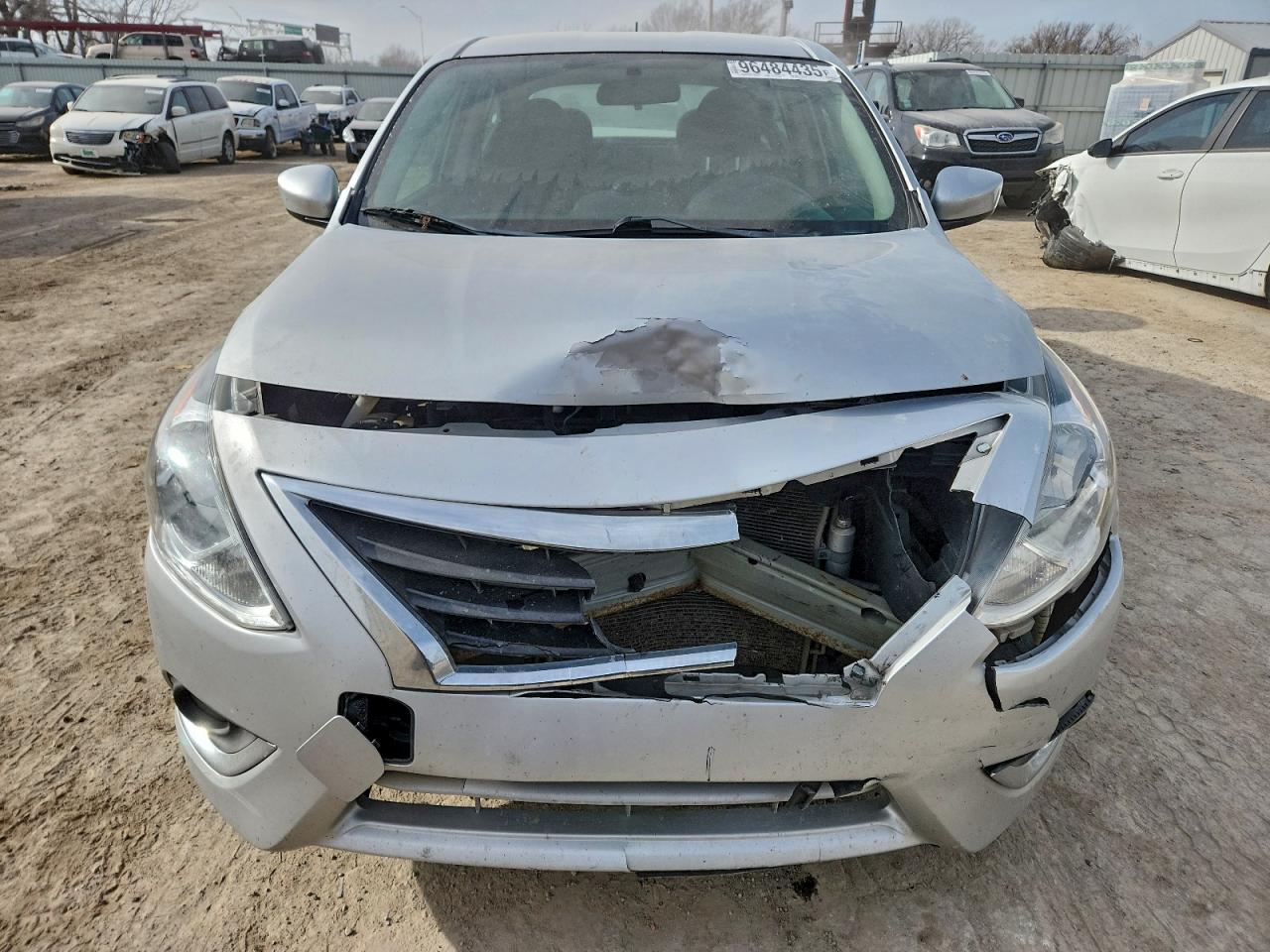 2018 NISSAN VERSA S photo 5
