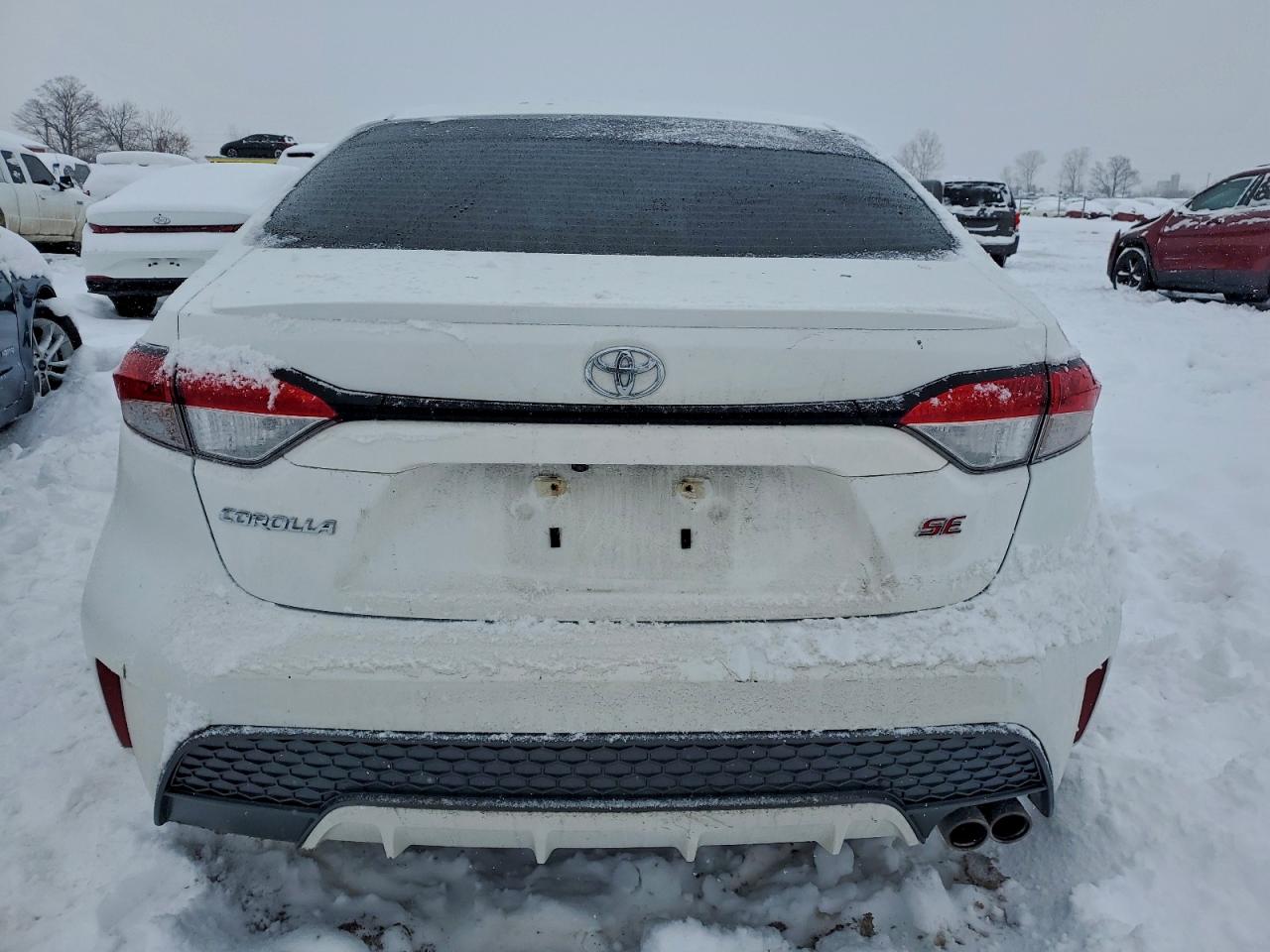 2020 TOYOTA COROLLA SE photo 6