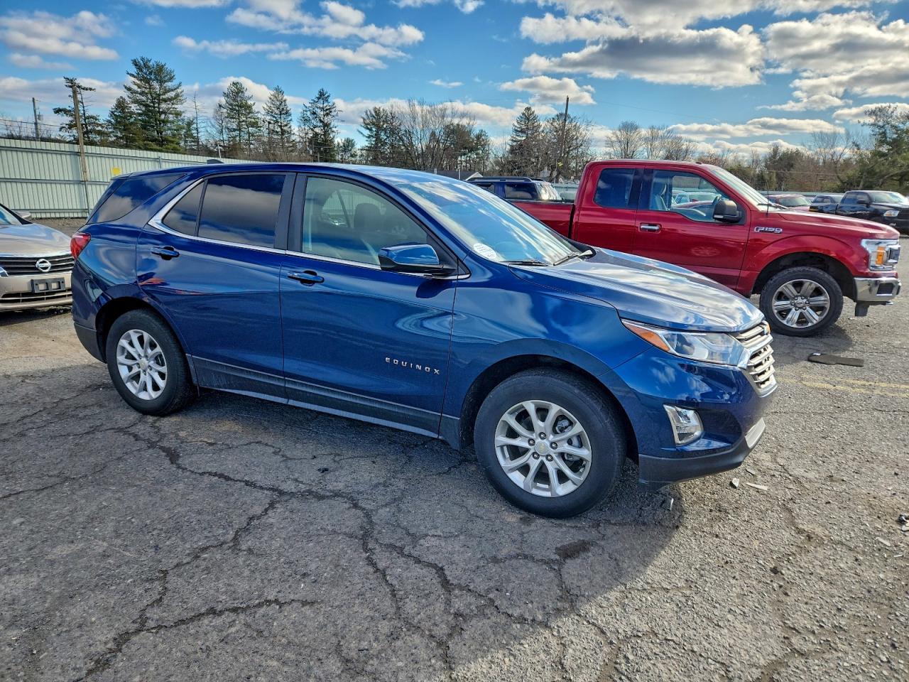 2021 CHEVROLET EQUINOX LT photo 4