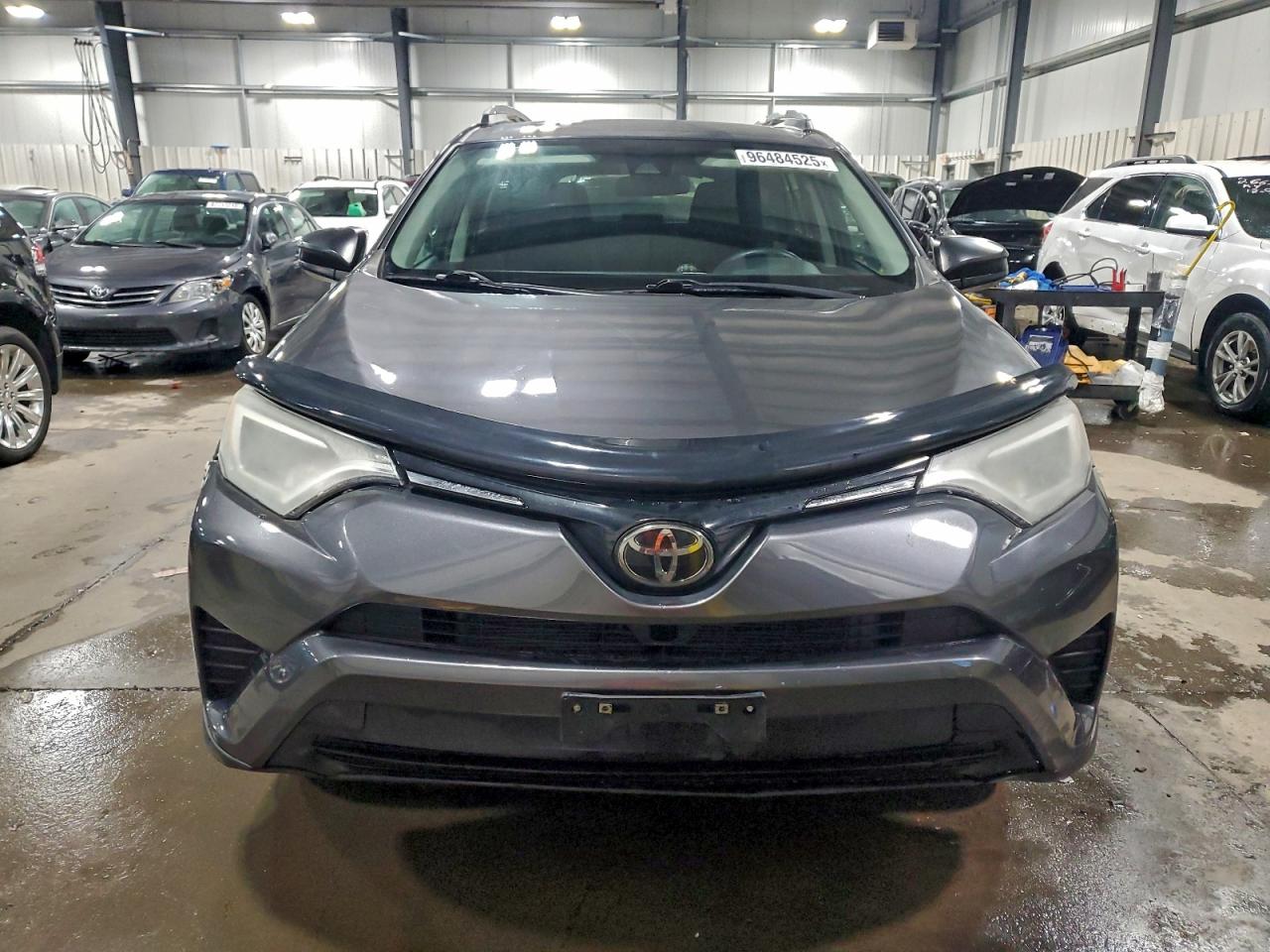 2017 TOYOTA RAV4 LE photo 5