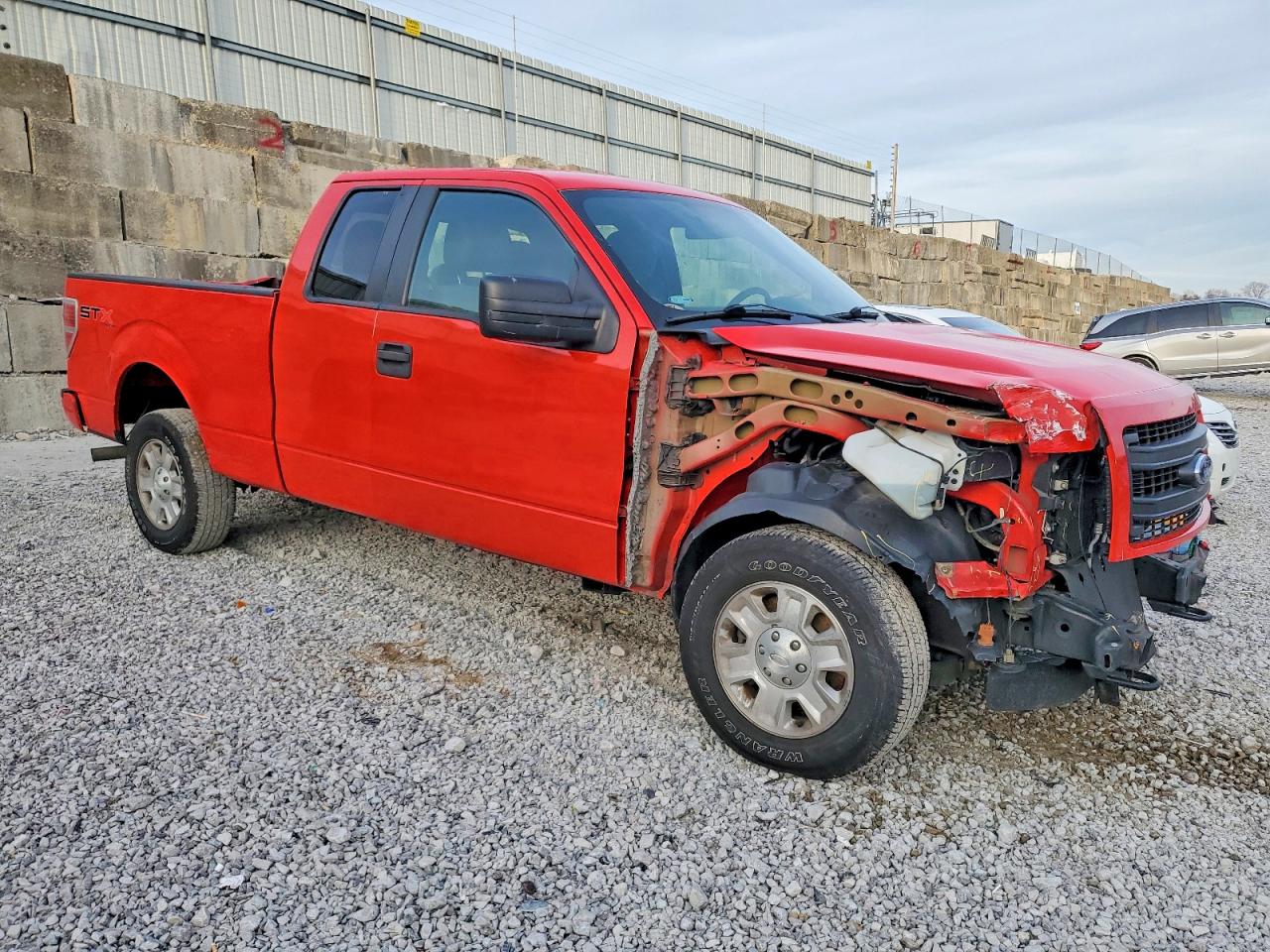 2013 FORD F150 SUPER CAB photo 4