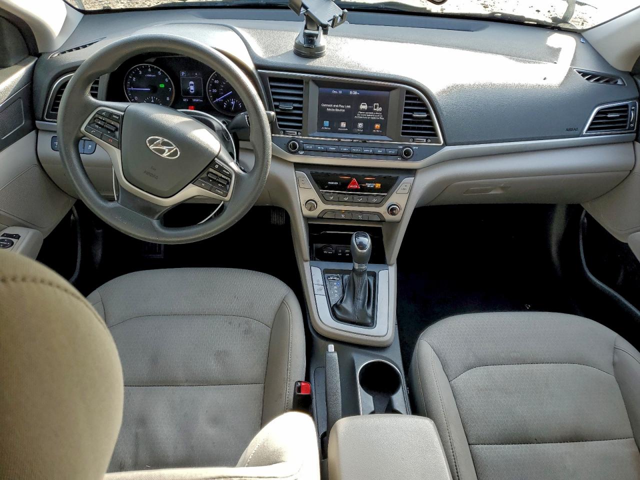 2018 HYUNDAI ELANTRA SEL photo 8