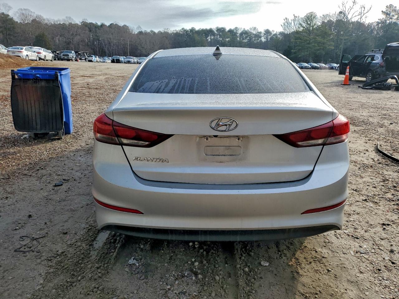 2018 HYUNDAI ELANTRA SEL photo 6