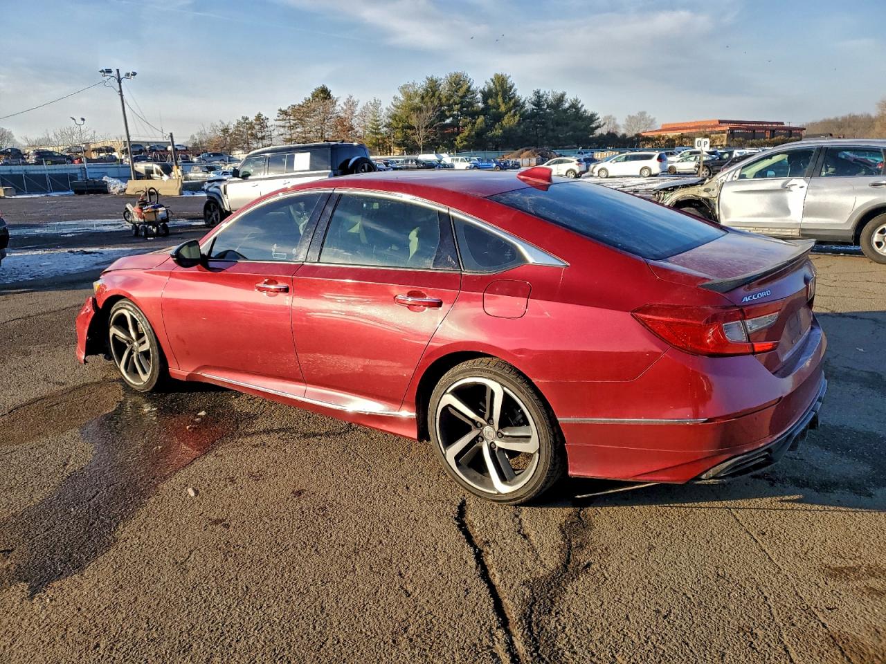 2018 HONDA ACCORD TOURING photo 2