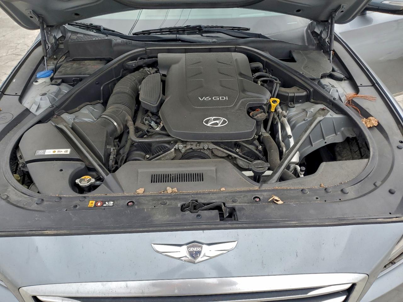 2015 HYUNDAI GENESIS 3.8L photo 11