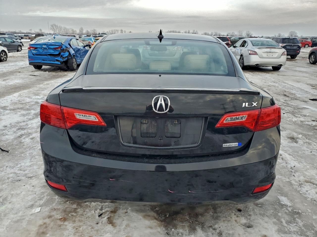 2013 ACURA ILX HYBRID TECH photo 6