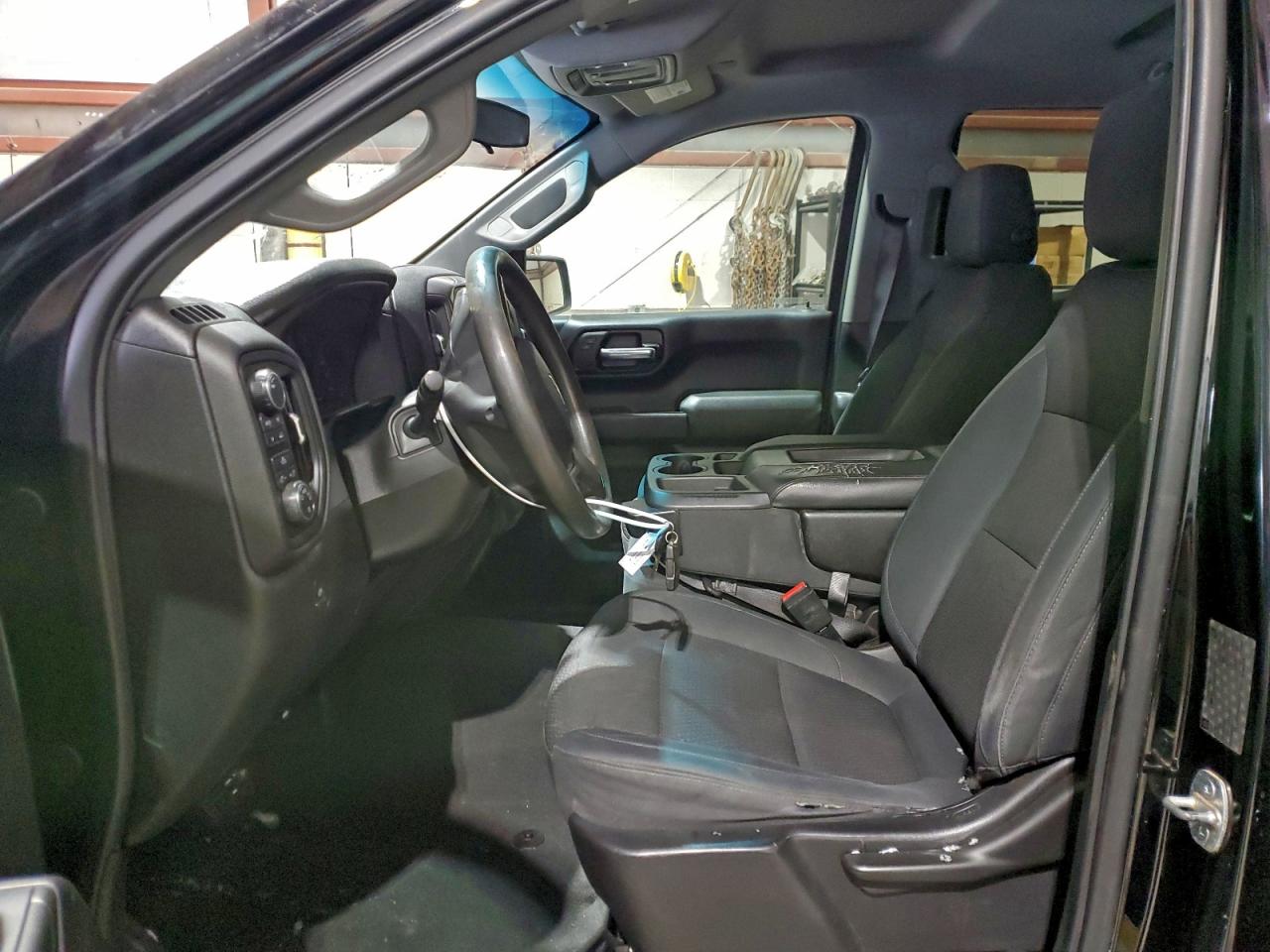 2019 CHEVROLET SILVERADO K1500 CUSTOM photo 7