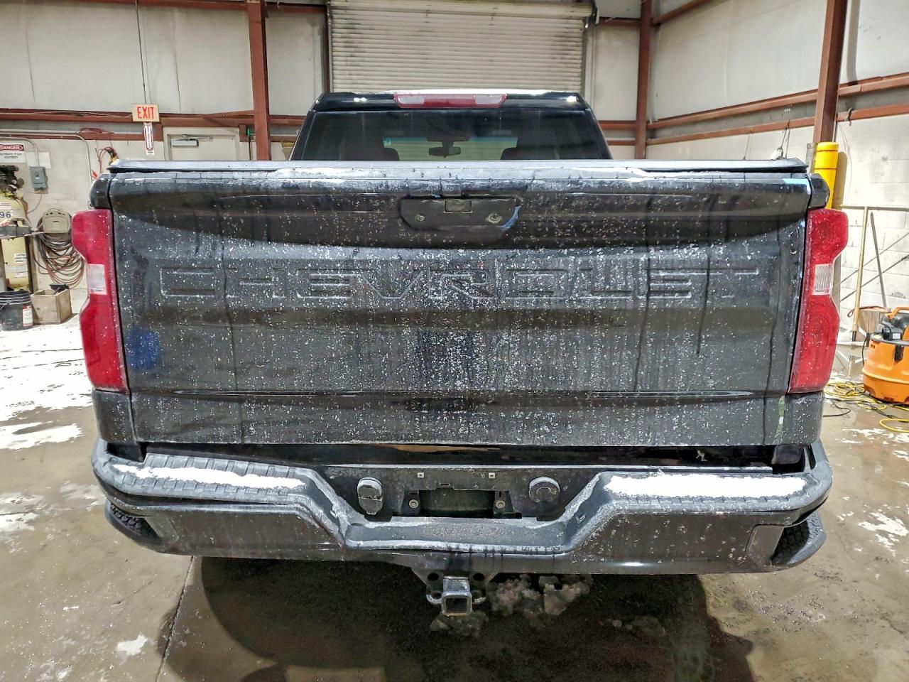 2019 CHEVROLET SILVERADO K1500 CUSTOM photo 6