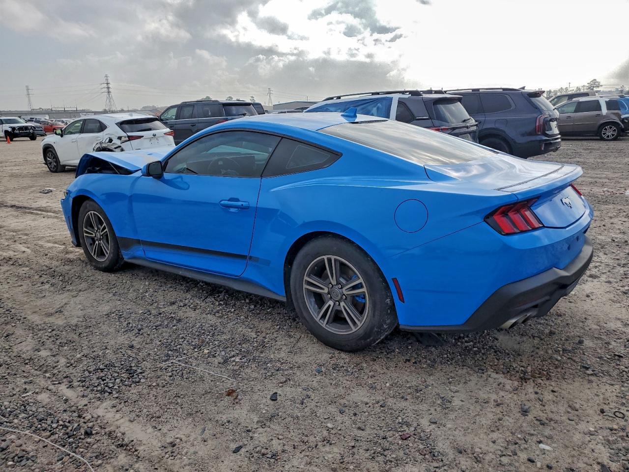 2024 FORD MUSTANG photo 2