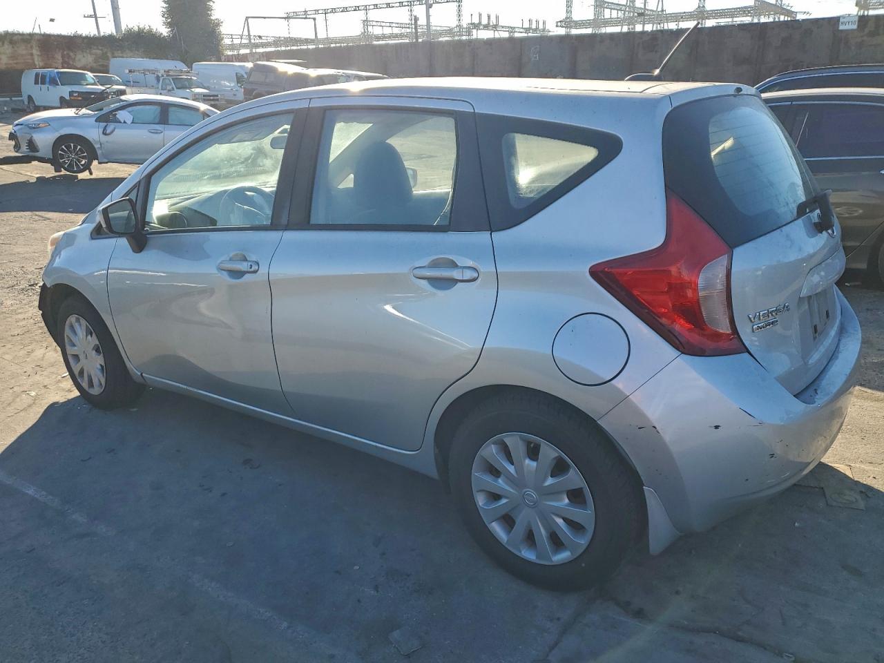 2016 NISSAN VERSA NOTE S photo 2