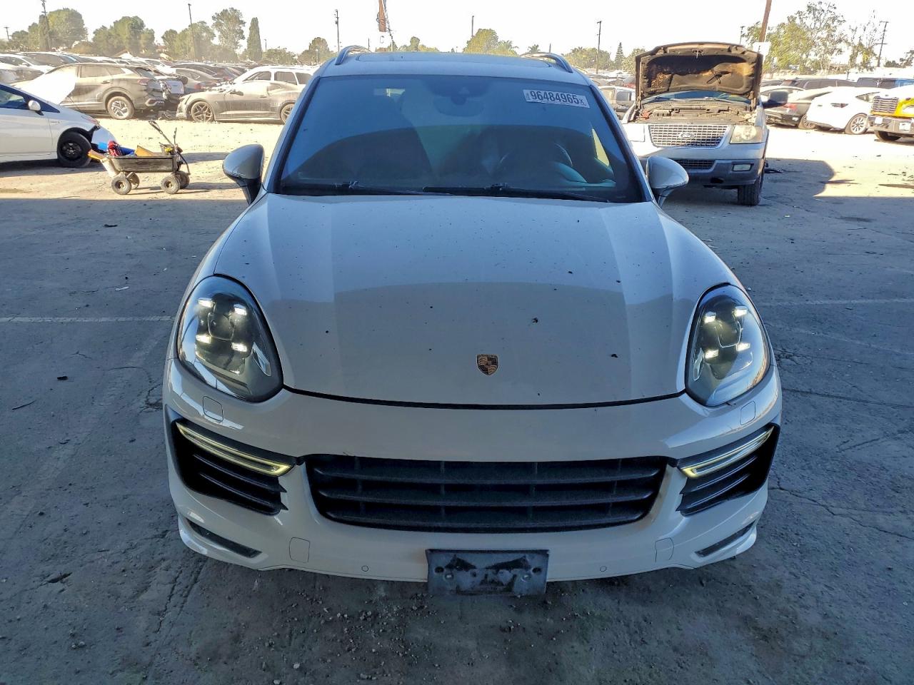 2016 PORSCHE CAYENNE GTS photo 5