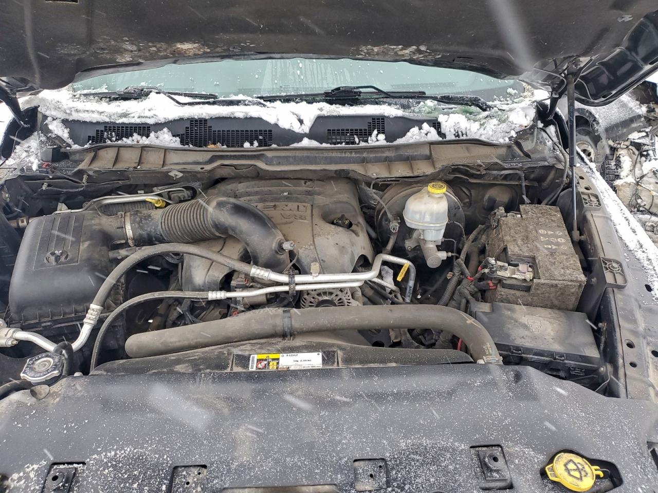 2016 RAM 1500 ST photo 11