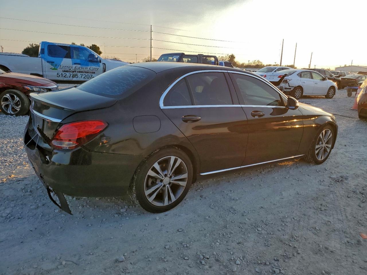 2015 MERCEDES-BENZ C 300 photo 3