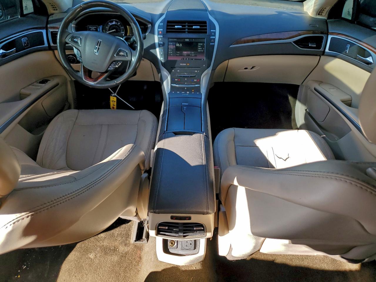 2016 LINCOLN MKZ HYBRID photo 8