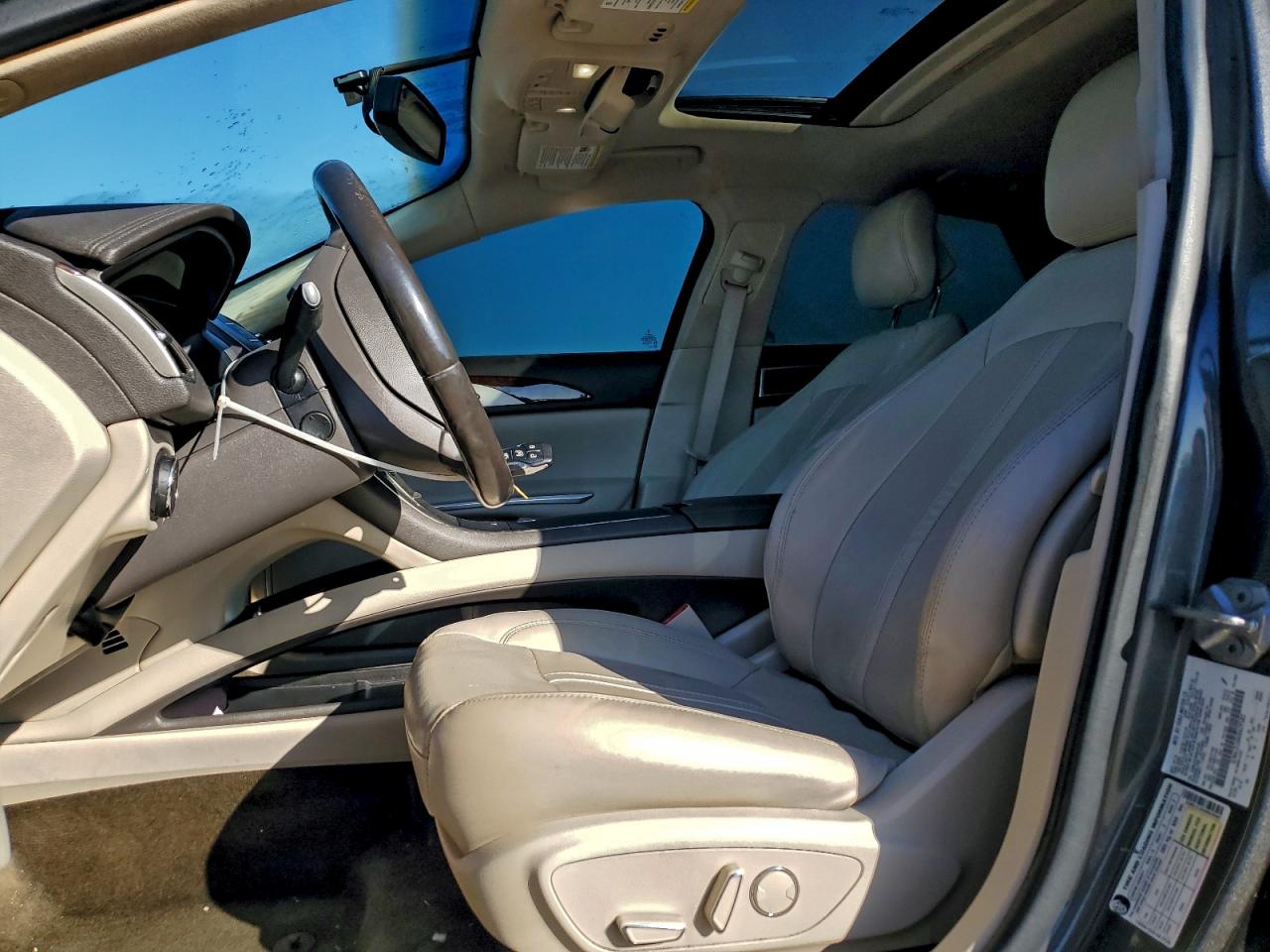 2016 LINCOLN MKZ HYBRID photo 7