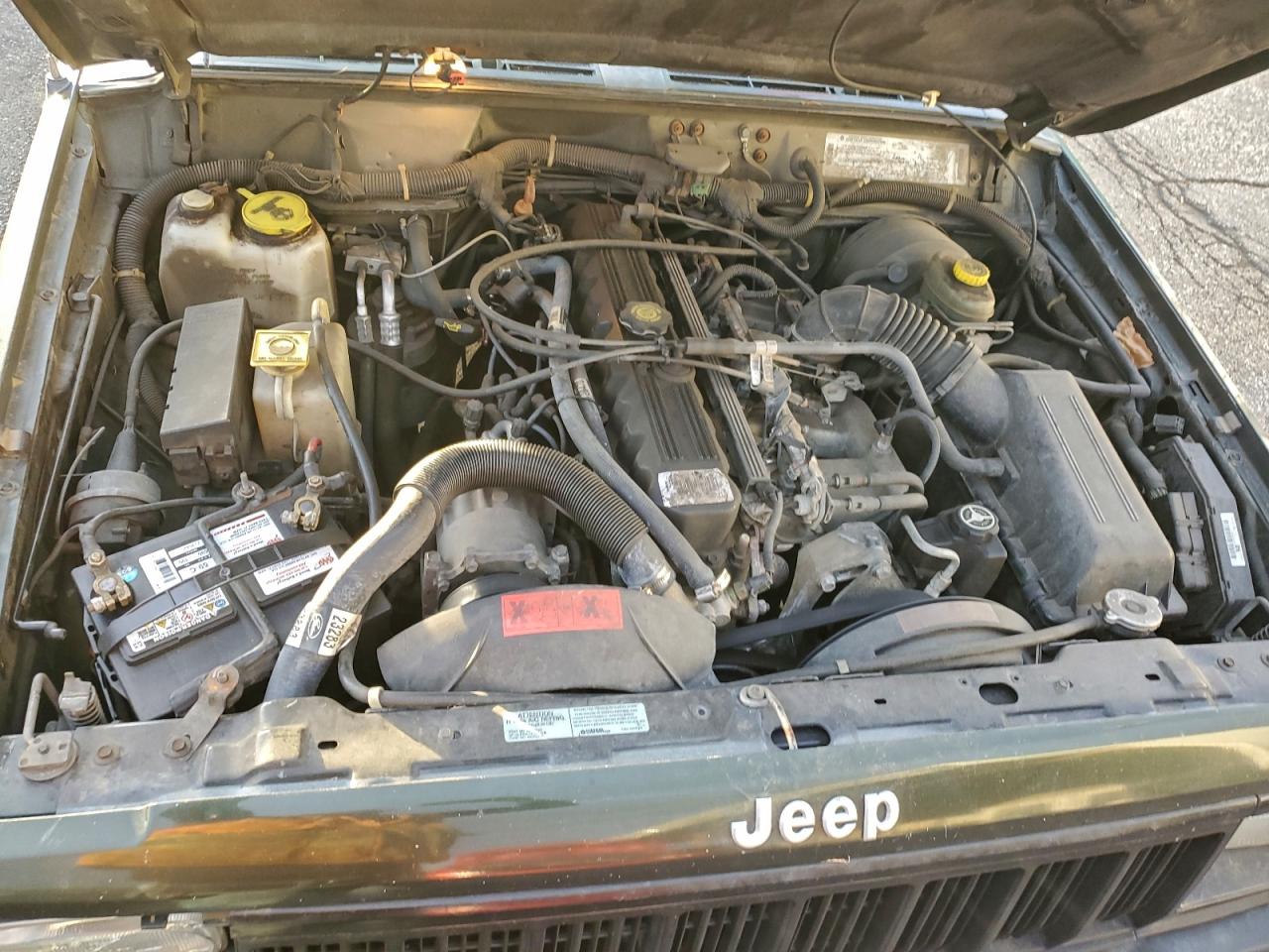 1996 JEEP CHEROKEE SPORT photo 11