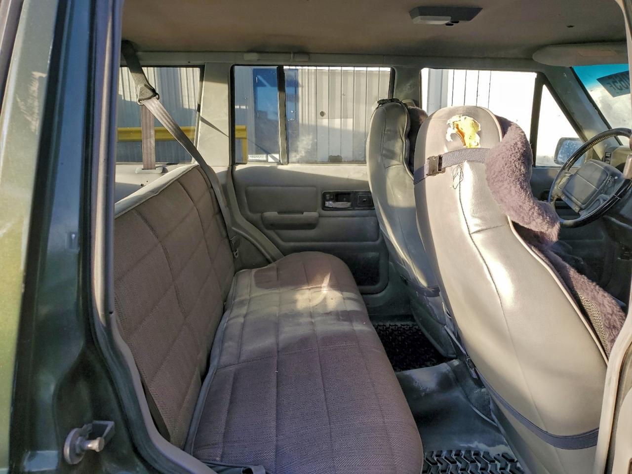 1996 JEEP CHEROKEE SPORT photo 10