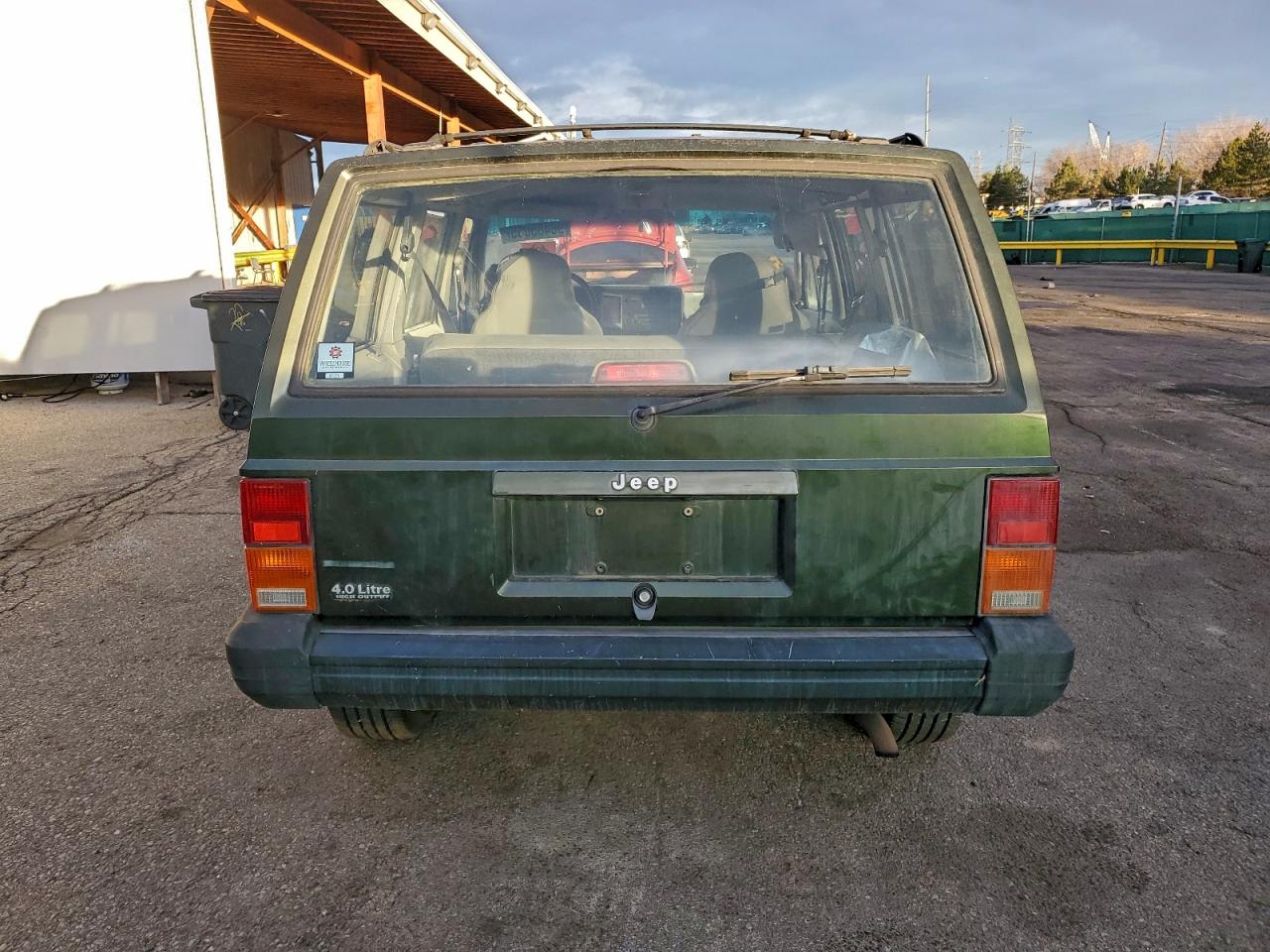 1996 JEEP CHEROKEE SPORT photo 6