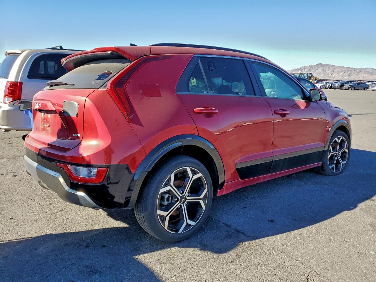 2023 KIA NIRO EX photo 5
