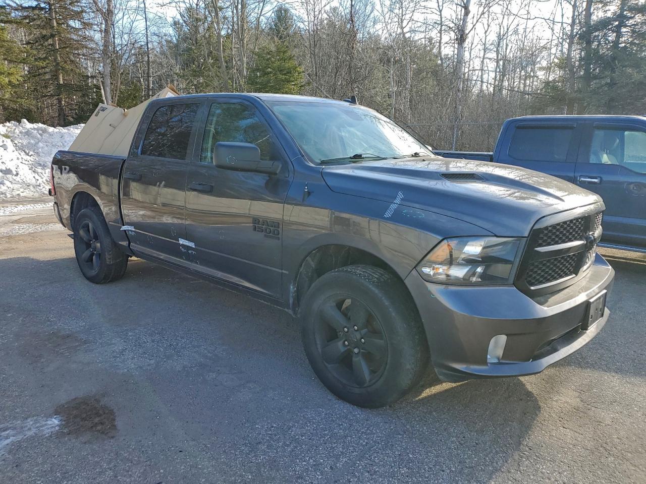 2022 RAM 1500 CLASSIC TRADESMAN photo 4