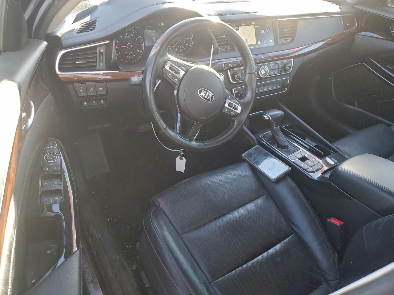 2019 KIA CADENZA LUXURY photo 8