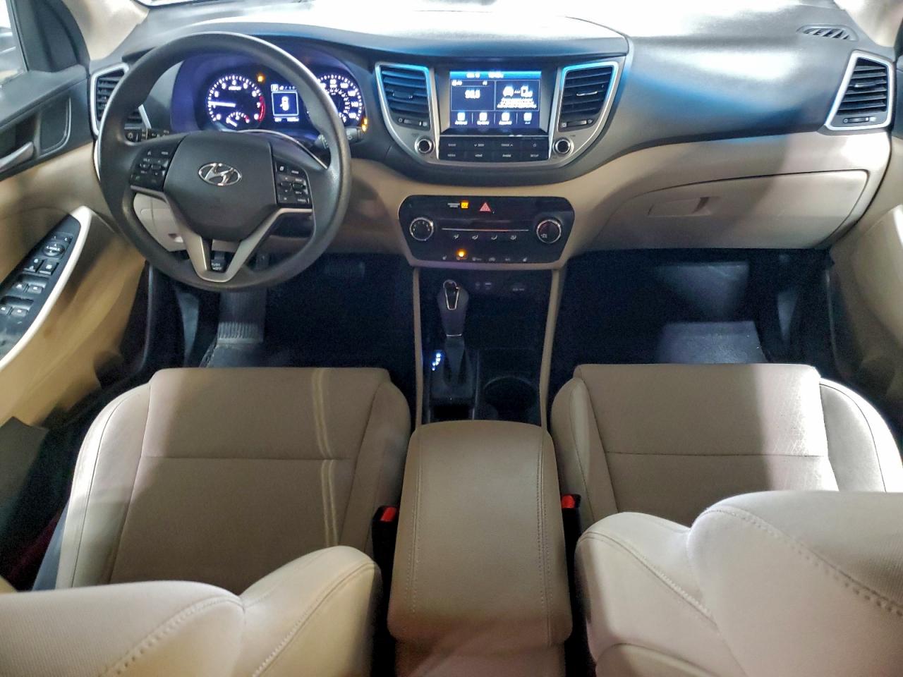 2018 HYUNDAI TUCSON SEL photo 8