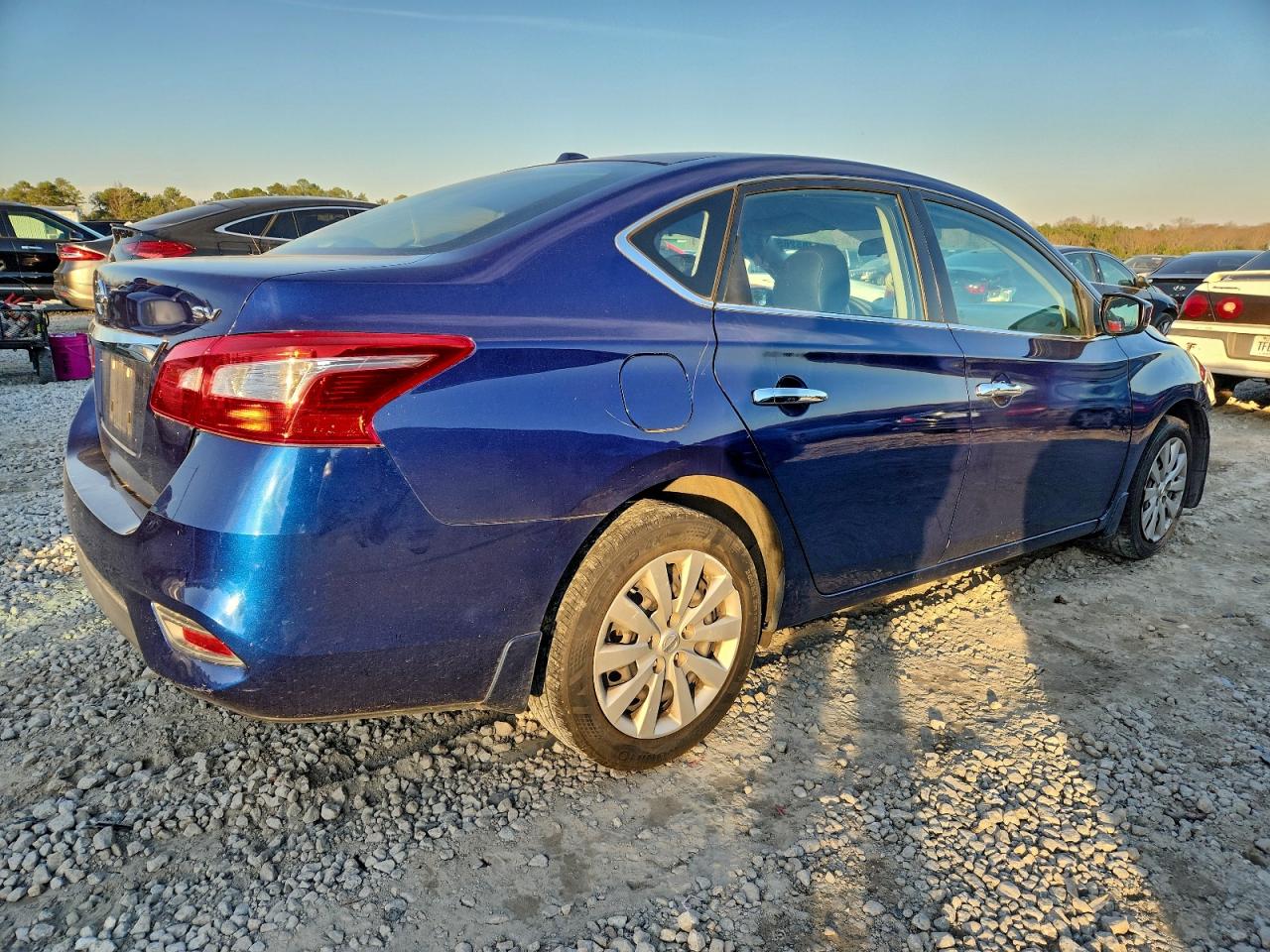 2016 NISSAN SENTRA S photo 3