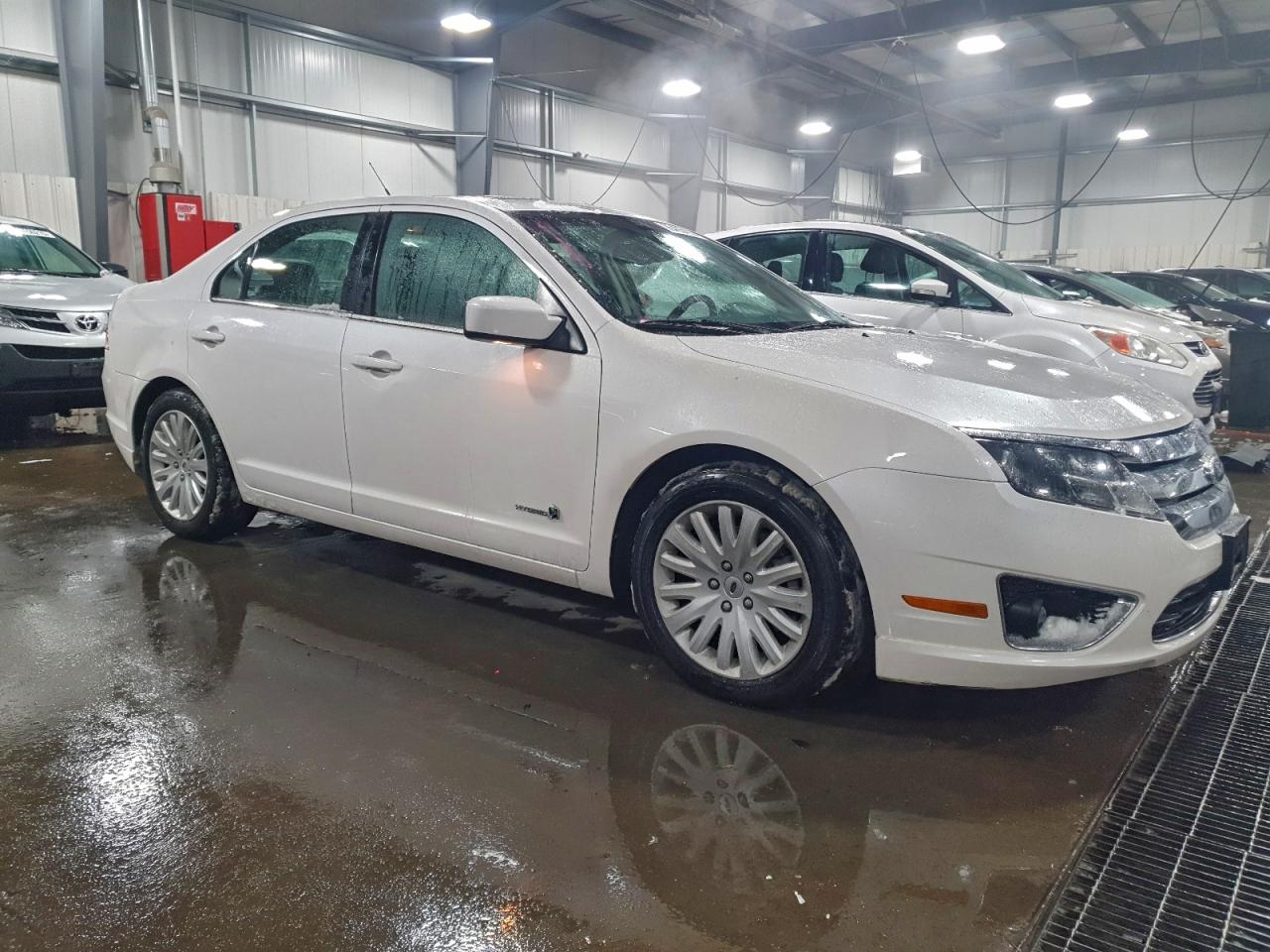 2010 FORD FUSION HYBRID photo 4