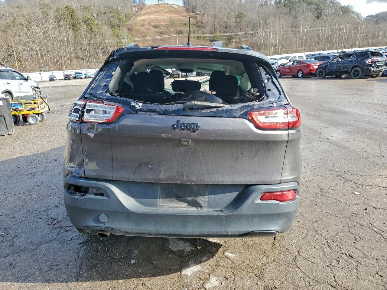 2018 JEEP CHEROKEE LATITUDE photo 6