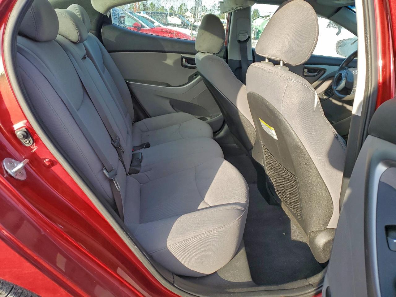2015 HYUNDAI ELANTRA SE photo 10