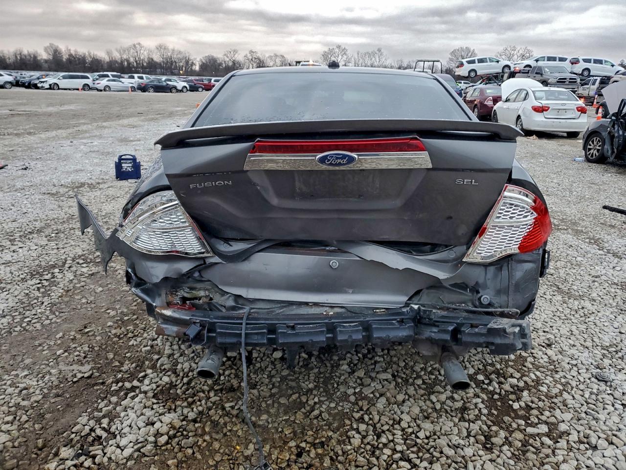 2011 FORD FUSION SEL photo 6