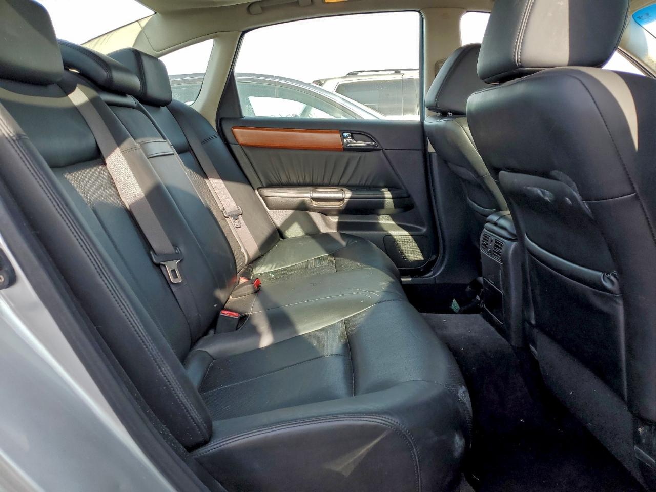 2007 INFINITI M35 BASE photo 10