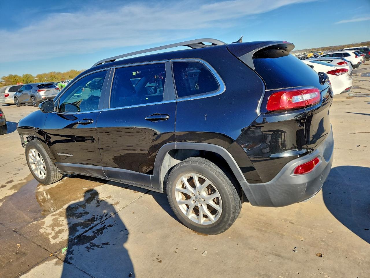 2015 JEEP CHEROKEE LATITUDE photo 2