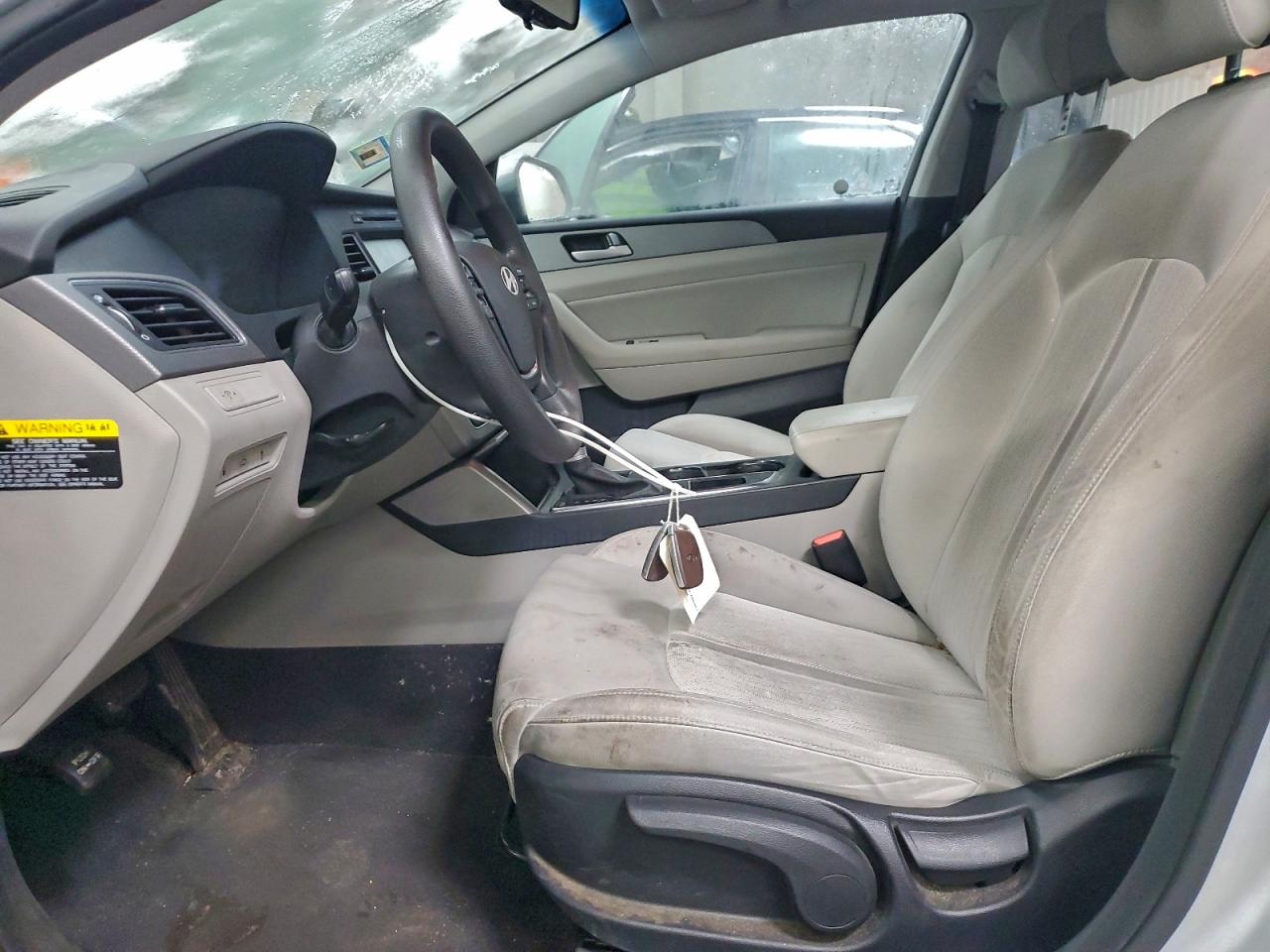2017 HYUNDAI SONATA HYBRID photo 7