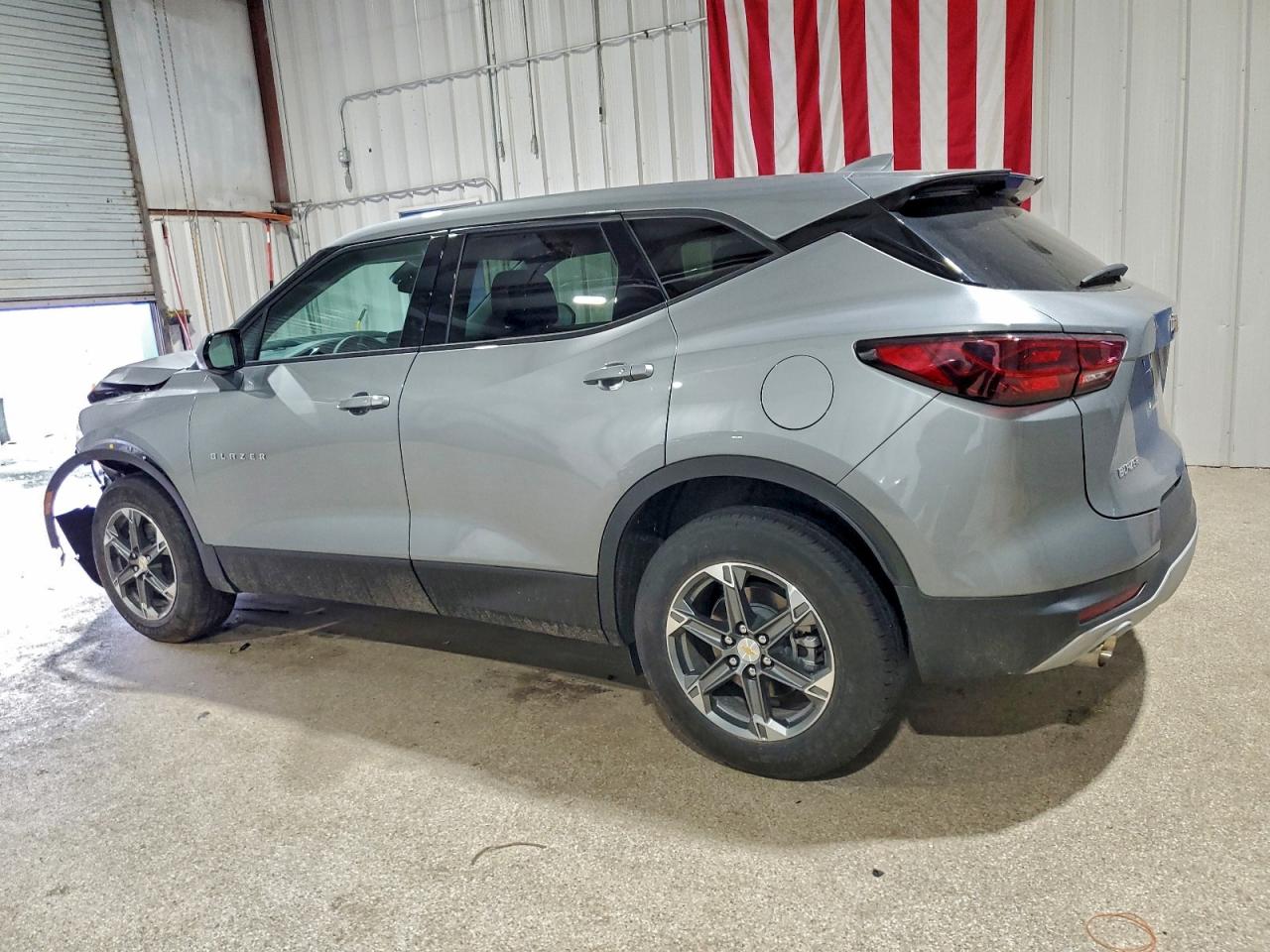 2025 CHEVROLET BLAZER 2LT photo 2