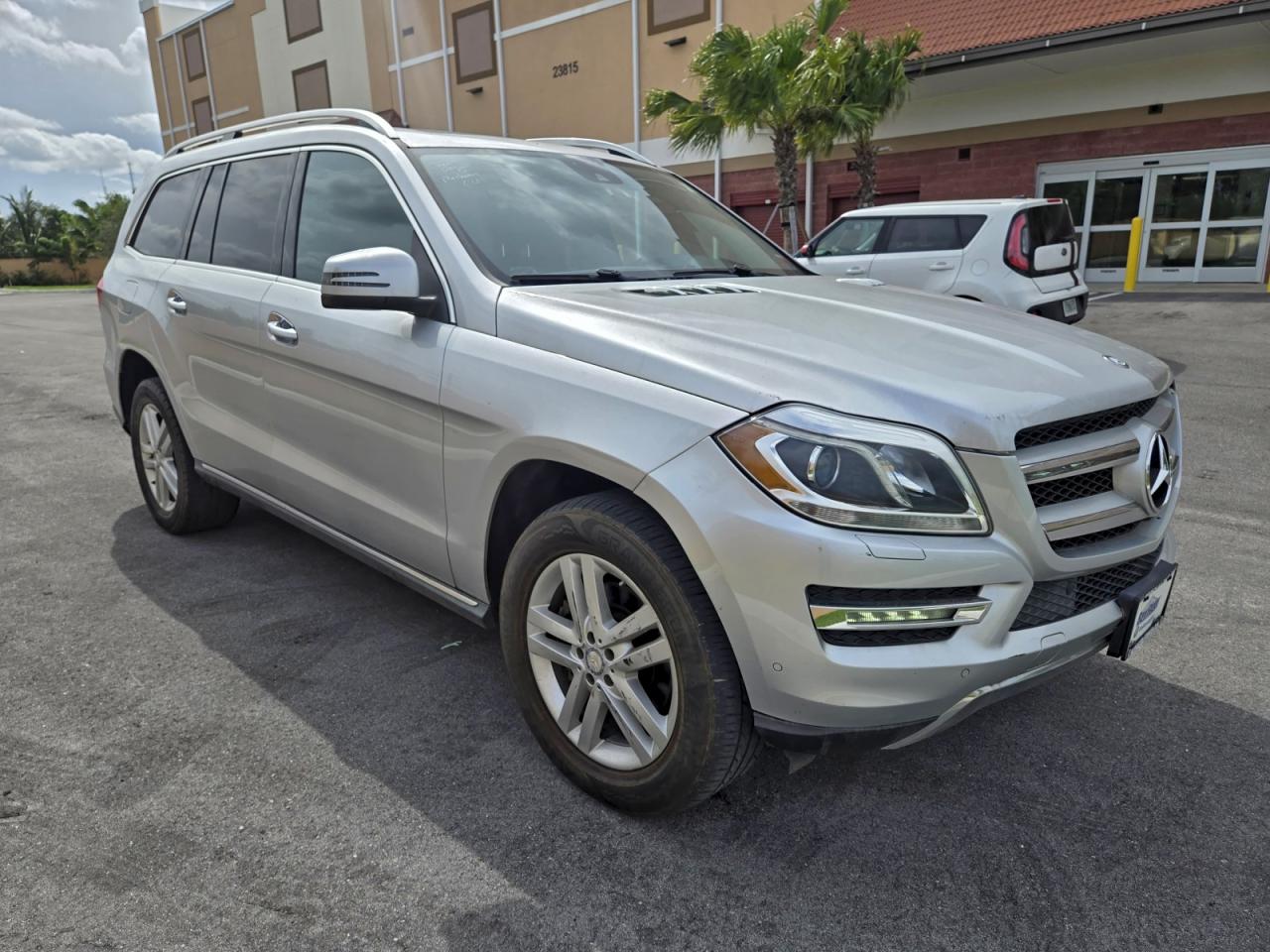 2014 MERCEDES-BENZ GL