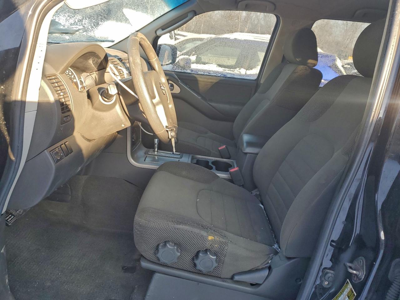 2009 NISSAN PATHFINDER S photo 7