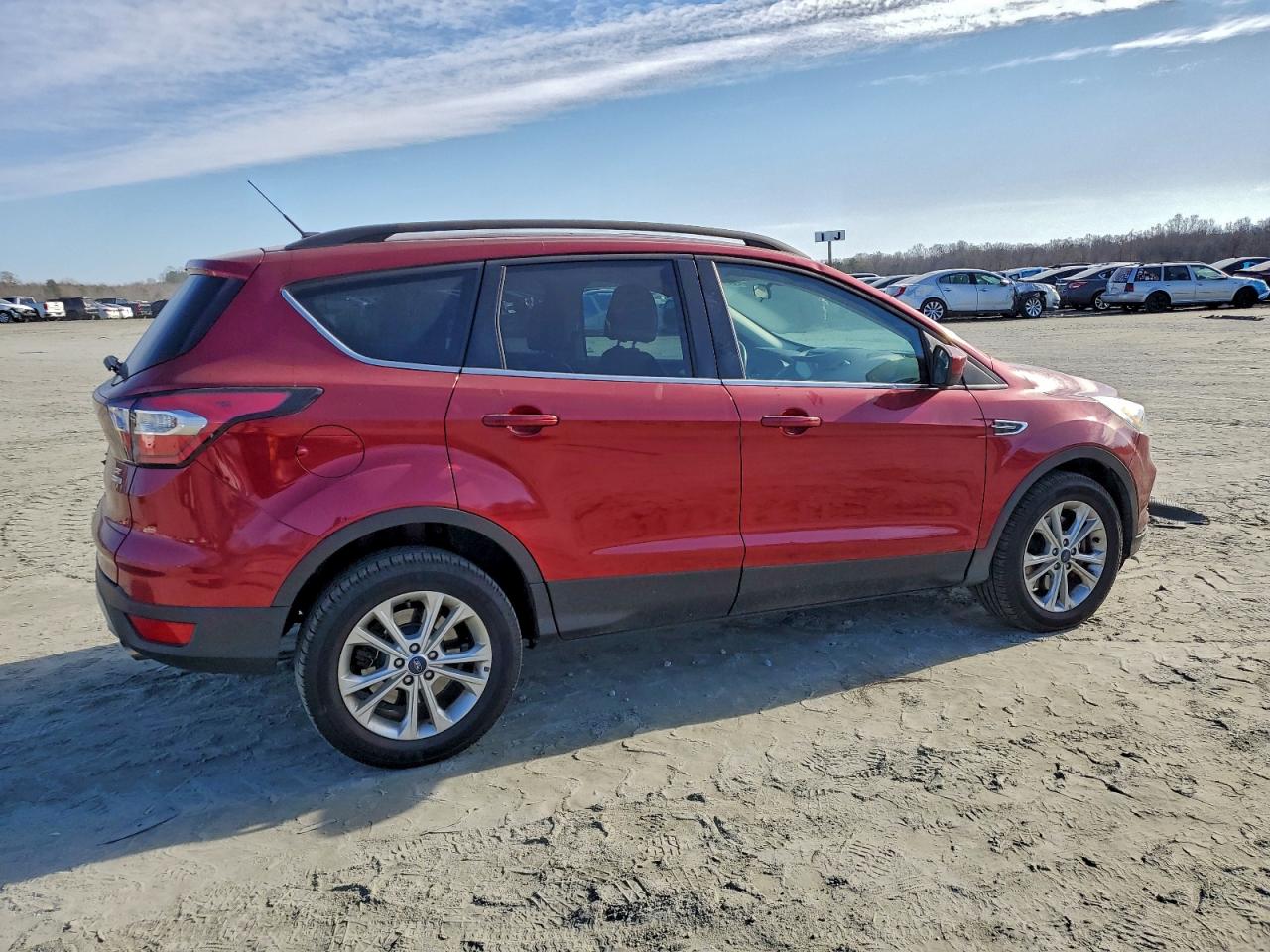 2017 FORD ESCAPE SE photo 3