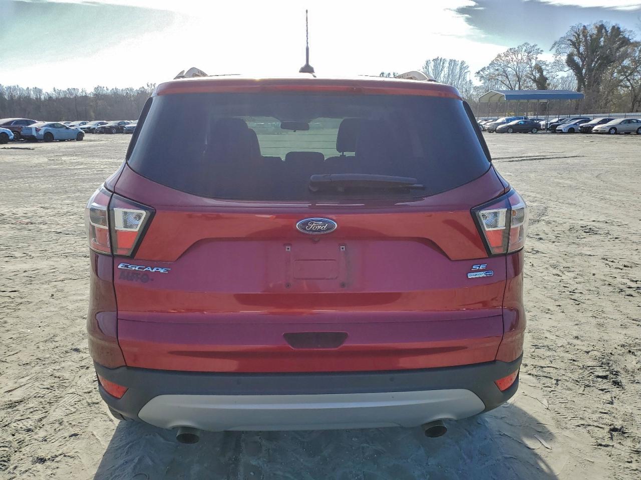 2017 FORD ESCAPE SE photo 6