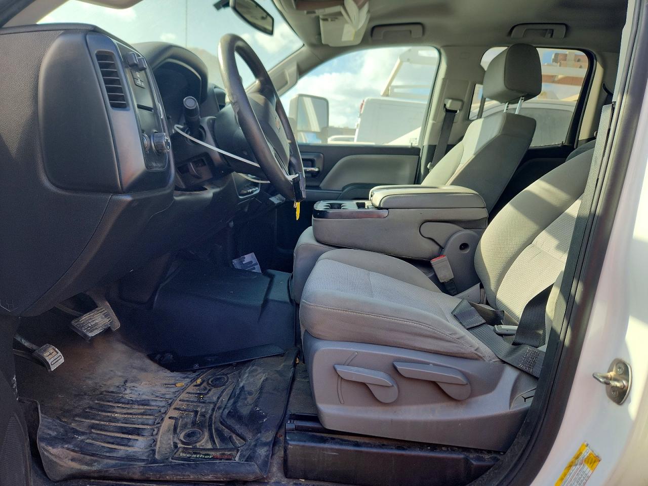 2019 CHEVROLET SILVERADO C2500 HEAVY DUTY photo 7